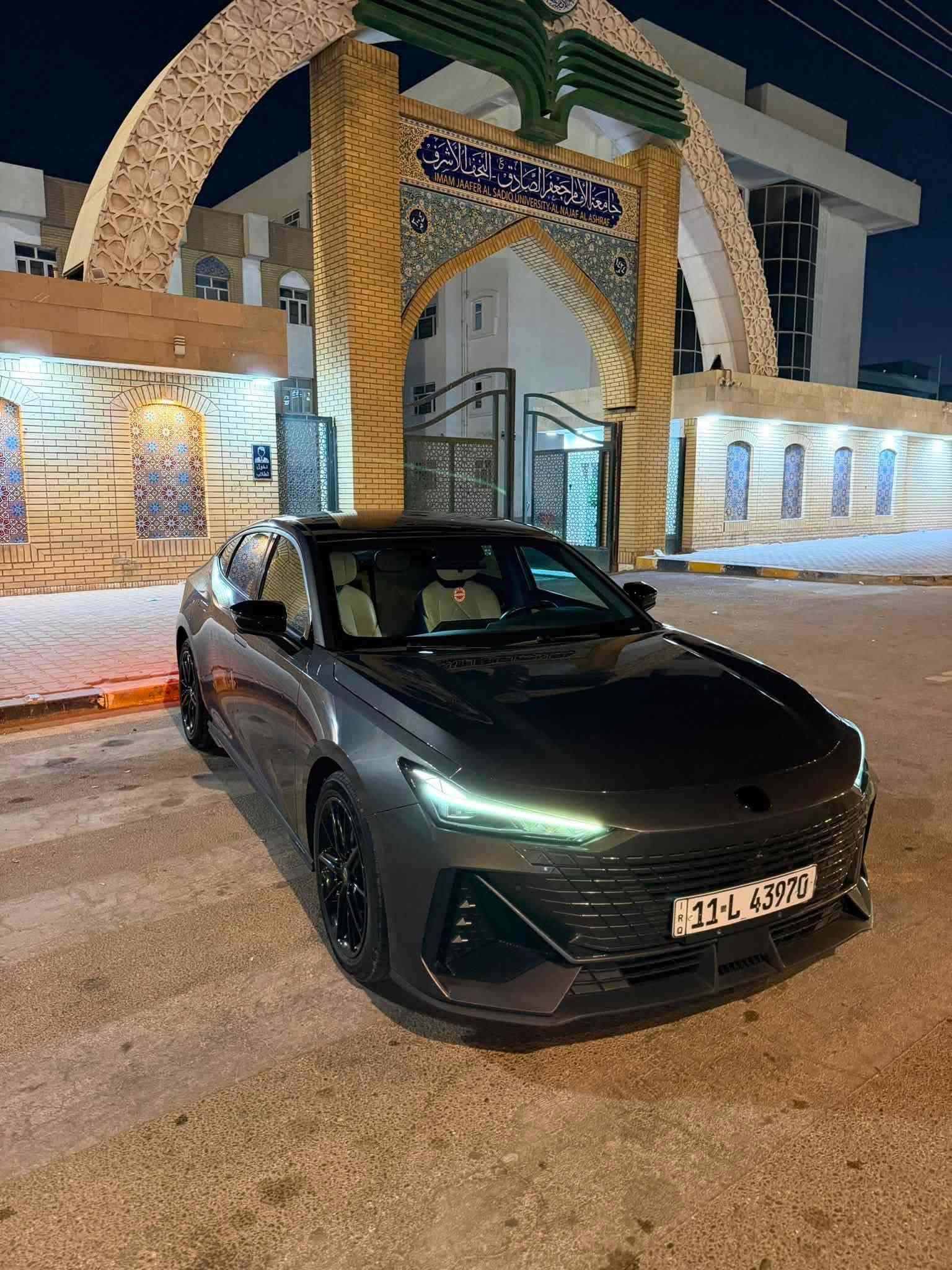 2025 كفاله عامه
ماشيه 50 الف ضمان خليجيه
فول مواصفات 
***********

***********
