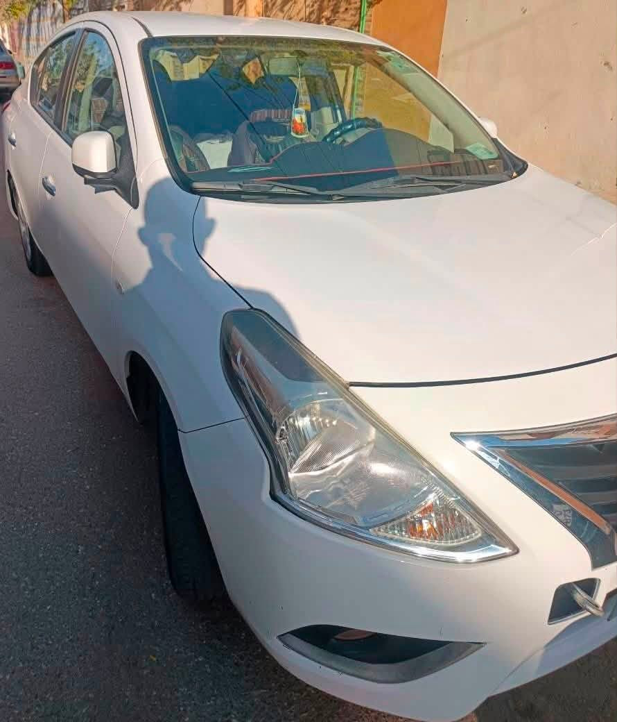 سلام عليكم
صني هندي 2020
ماشية اقل ال 92 
رقم اربيل
المكان نجف

السعر 110
للتواصل***********
