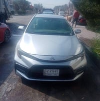 كورلا 20020  SE  وارد امريكي تبديل بنيد وجاملغات اماميه السعر ١٦ مليون...