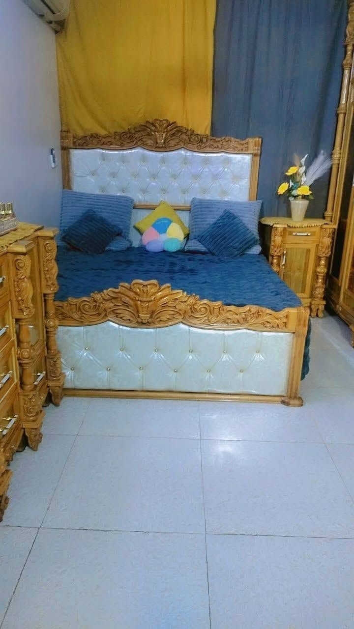 غرفه نوم • نضيفه • ٤ اشهر
