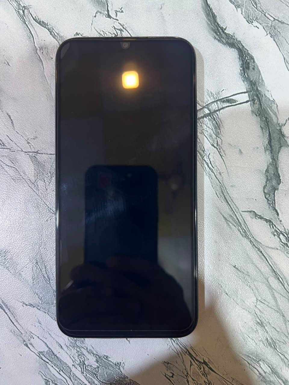 السلام عليكم ريدمي realme C100x ستخدام سبوع واحد مكاني البصره الزبير سعر 280 كامل ملحقات رقمي ***********
