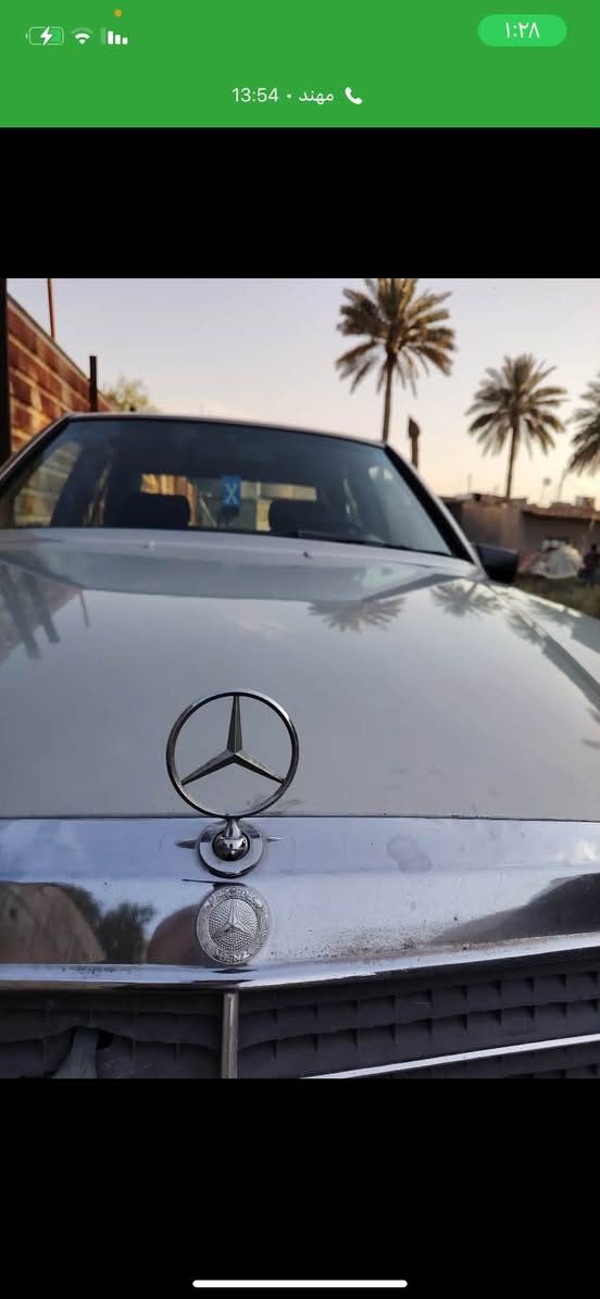 مرسدس دب مديل ٨٦ سيره بيهة قاعده معمره تبريد شقال كير ومحرك بطه ٣٠٠ خير من الله سياره عوزهة بس جويتر عاطل البطل ماله ول باقي كامل بسمي هزه جديده سنويه ٣١ رقم بغداد مميز السعر ٣٨ وبيه مجال مكاني بغداد تاجي ***********
