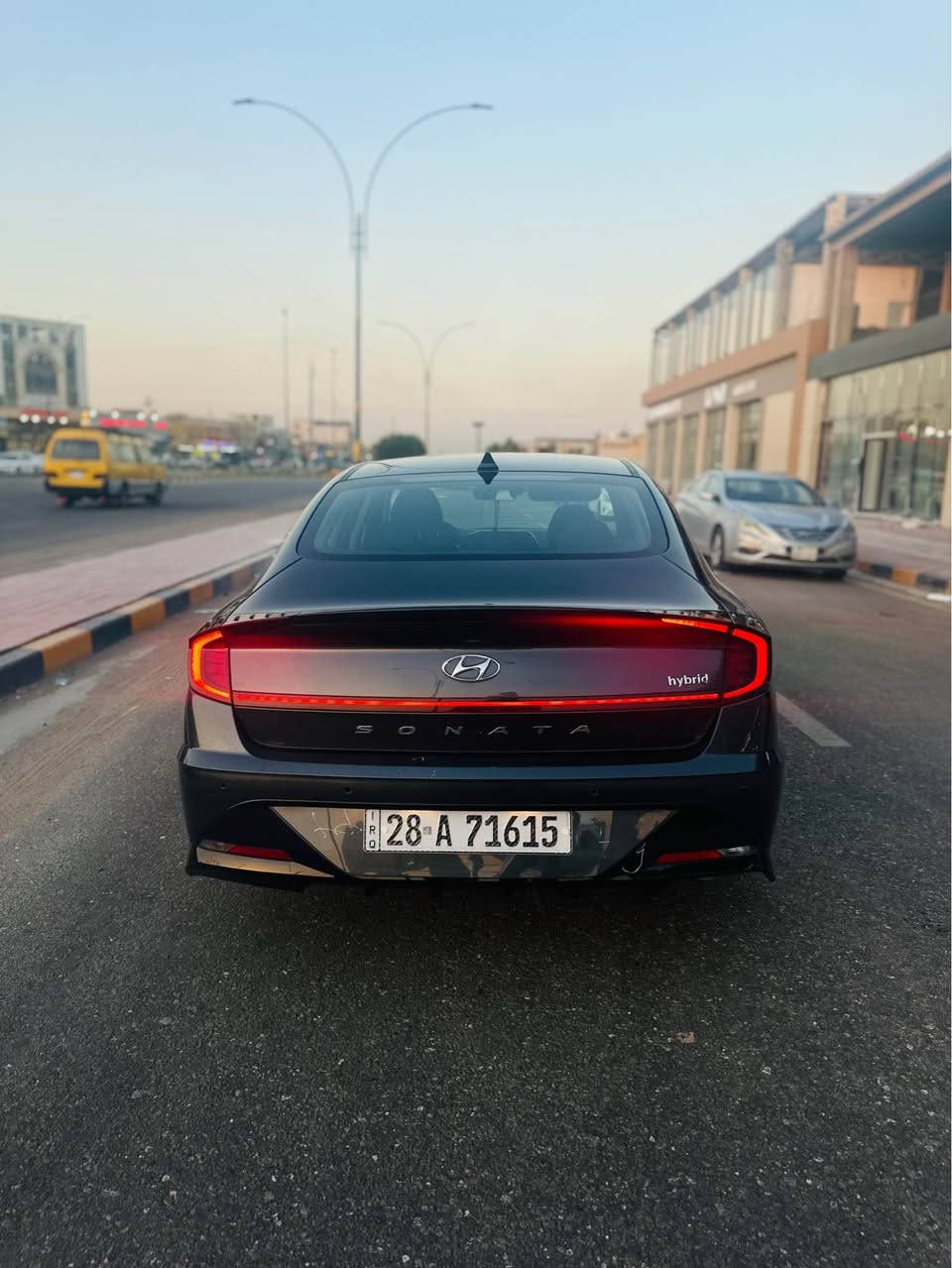 2023 Hyundai Sonata Hybrid · Sedan · Driven 35,000 miles

هيونداي سوناتا 2023  هايبرد 

مواصفات السيارة : 
1 : ردار امامي + خلفي + جانبي نقط عمياء
2 : كراسي كهرباء السائق والراكب + تدفئة كشنات
3 : شاشه كبيرة من Bose مع كار بلي 
4 : نظام صوت 14 سماعة من Bose
5 : اربع انظمة قيادة 
6 : اوتو هولد + هاند بريك بصمه 
7 : لايت ليد مع اربع عدسات زينون + بك لايت ليد
8 : شفتات ستيرن رياضي 
9 : شاحن واير ليس 
10 : قطعتين تبريد امامي وخلفي 
11 : نڤگيشن مع شاشة اعطال 
12 : تحكم ستيرن اربع جهات 
13 : 2 بصمات مع نظام ترحيب مع تشغيل عن بعد 
14 : تبريد منفصل مناخين  

الضرر : دعامية خلفية فقط

السعر $175 مجال بسيط جداً 

للاستفسار الاتصال على 
*********** النجف, العراق
