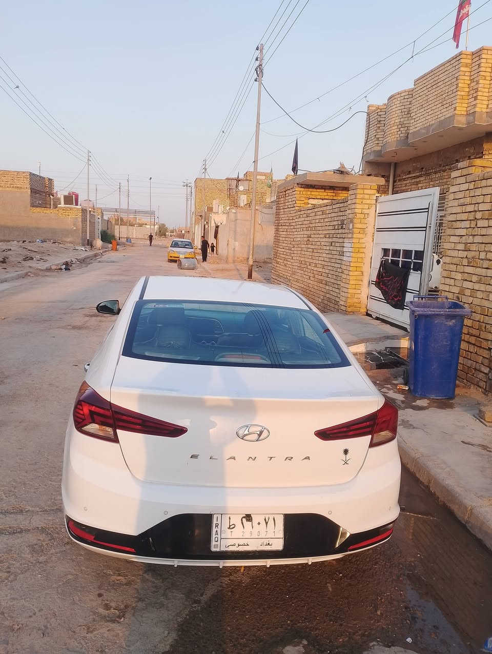 سلام عليكم
نتره للبيع موديل 20
خليجي فول مواصفات 

كله شغال نضيف 
سونار مرفق معه صور 
مكان ميسان 
***********
السعر 147وبيه مجال 

سنويه نافذه
