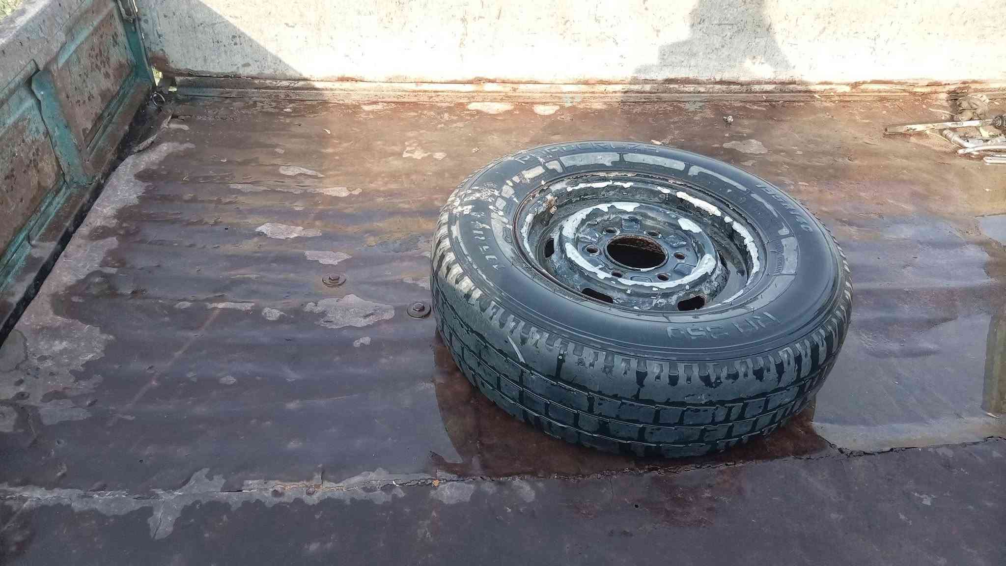 للبيع بتره ٦ جنكال ٩٢ إنكليزي السعر ٤٥ وبيها مجال ***********
