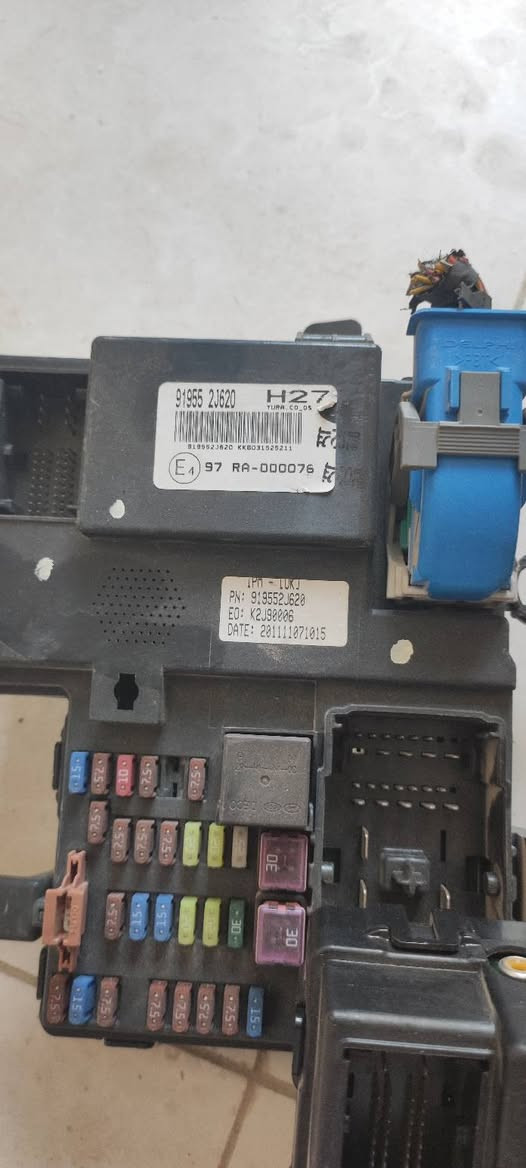توفر قاعدة فيوز داخليه H30و H27وH29  السعر حسب القطعه يوجد توصيل ***********
