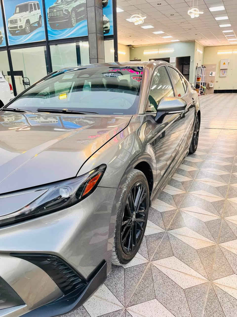 Toyota Camry 2025

تويوتا كامري ٢٠٢٥
الشكل الجديد كلياً / اللون مميز نفطي
#بيع او #مراوس حسب القناعة
 
ايرباك دركه فقط  
رقم وسنويه جديده 
 

(مواصفات SE  -رادار امامي و جانبي وخلفي )

مكينة ٤سلندر حجم ٢.٥لتر

بانزين و هايبرد- HEV🔋

ماشية 8000 ميل

وارد امريكي  بدون قطره صبغ    فقط دعامية امامي 

السيارة كلش حلوة و نظيفة 
#سعرها 245 ورقة و بيها مجال 

سونر مرفق  مع الصور 
رقم  بغداد

مكفولة من كير و محرك و كهربائيات

مكان السيارة ديالى - بعقوبة

 للاستفسار / ***********
