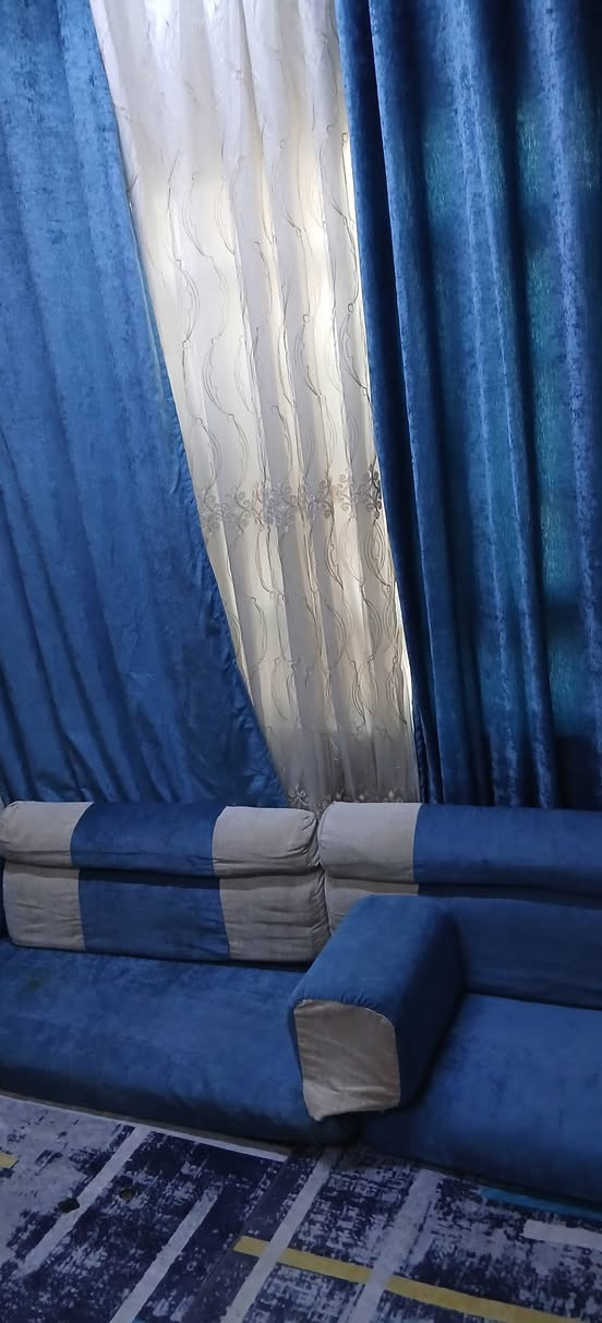 جلسه للبيع هيه وبرداتها وفراشها ٢٠٠ الف مكاني ابو خصيب
