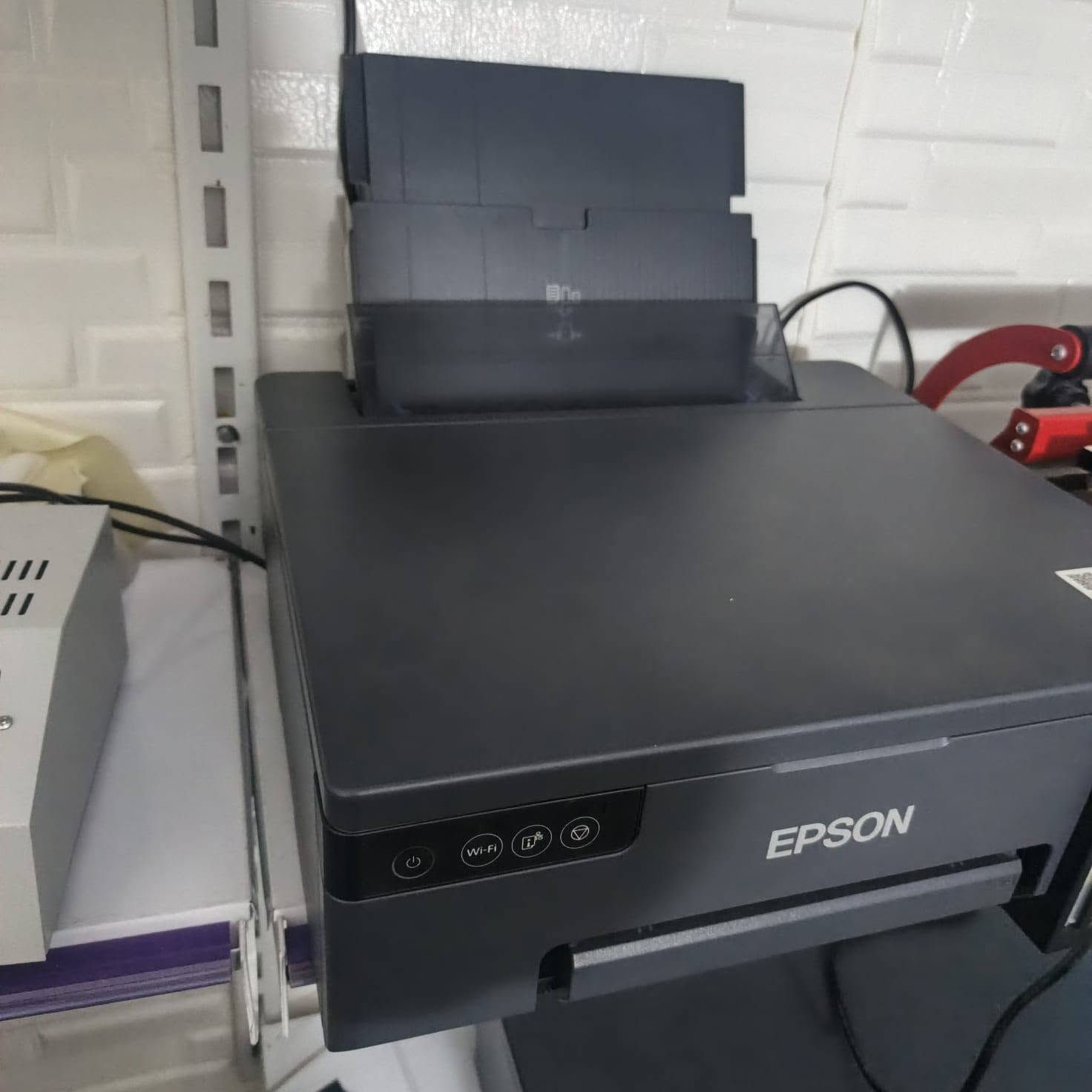 متوفر طابعة حرارية l8050 
السعر 350
***********
