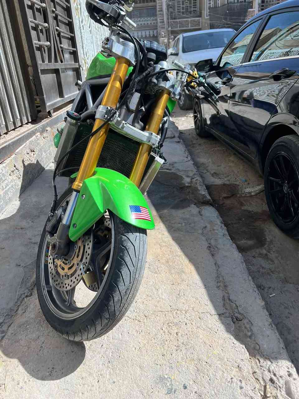 كاوسكي • ٢٠٠٤ • صوت