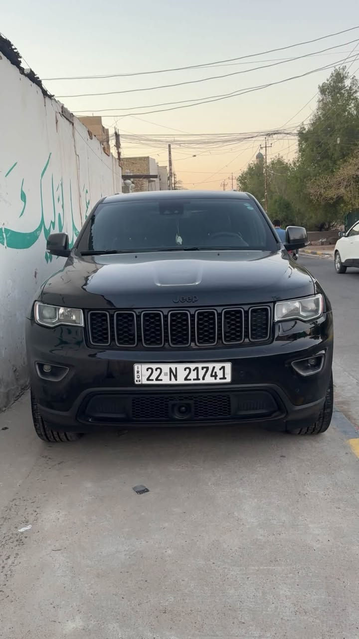 السلام عليكم 
للبيع
جيب لاريدو موديل 2021
فوول مواصفات 1-1
بلاك توب 
ثمانينيه
رادار امامي جبير
رادار خلفي وجانبيه
فول حساسات 6 امامي و 6خلفي 
فور ويل
كشنات جلد
كشن كهرباء 
جنطه كهرباء 
تحكم استيرن 
خرن ميموري 
فتحه سقف
ويل حجم 20 بلاك
منظومه زنون كامله
مكينه 6سلندر 3600
سستم كامل موديل 2014
بانزين كله عادي 
كير محرك اكسل كله كفاله 
ماشيه 81 mi
حادث 3 قطع فقط الباقي كفاله 
ايرباك دركه  فقط راجع سستم 
مكان السيارة بغداد 
الاستفسار
الاتصال 
***********
