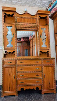 غرفة نوم • صاج • مستعملة ٦ أشهر