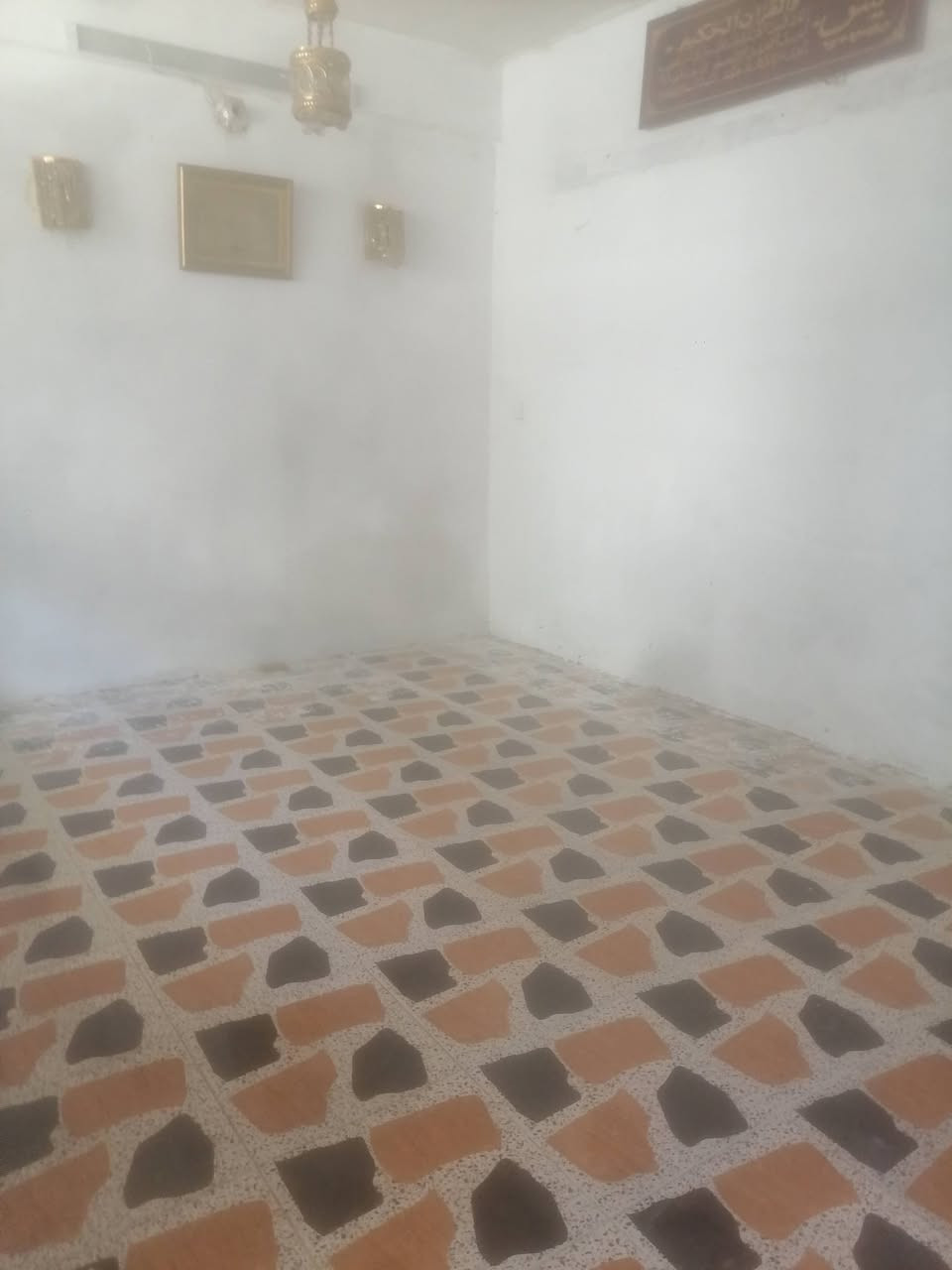 نزله للحمام • ٥٠م • ٣ طوابق