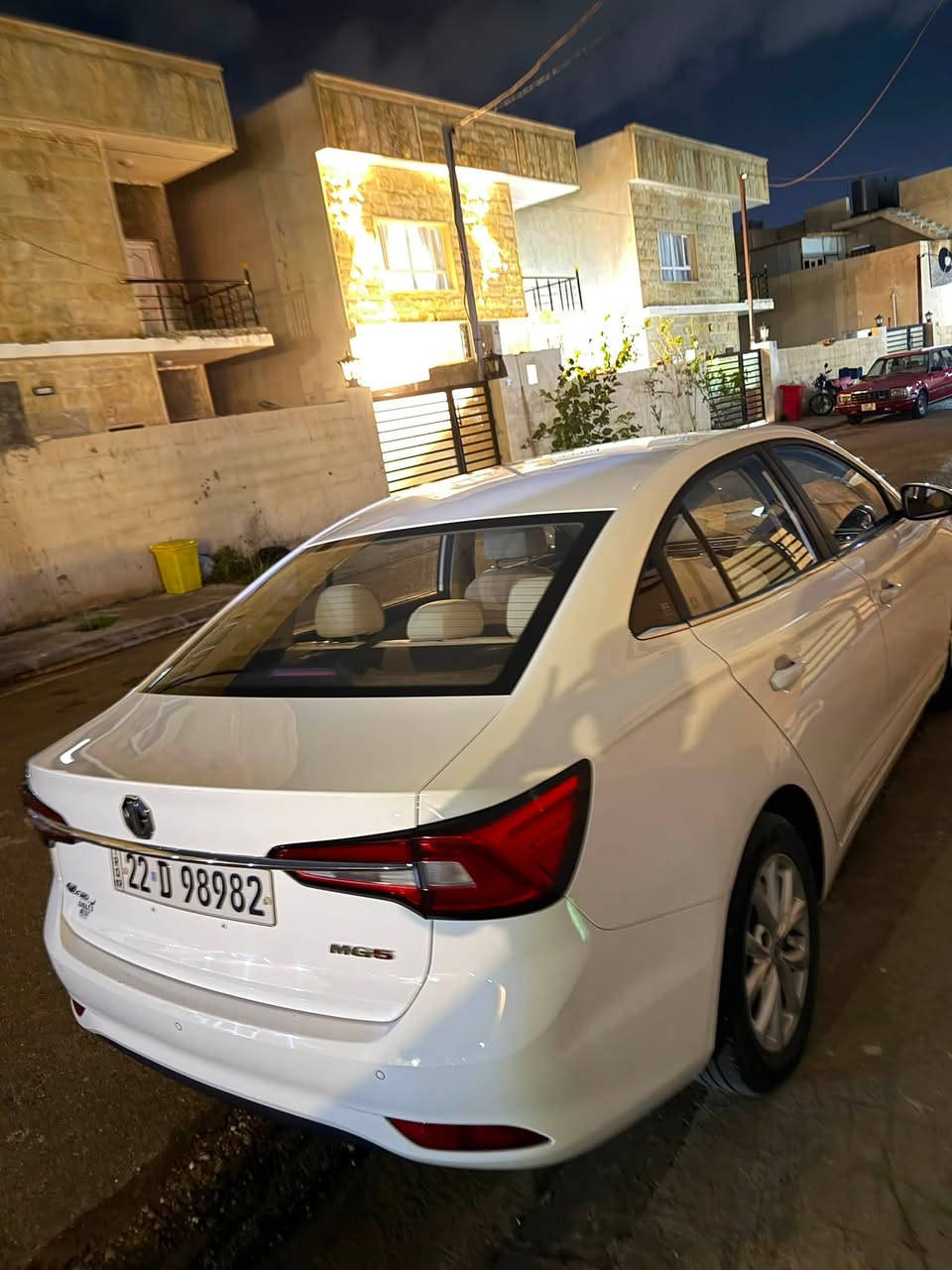 Mg5 سيارة خليجي وكالة اربيل مو وارد صيني موديل 2024 ماشي 60 الف كيلو السعر 104 وبيها مجال حك الجية عليها غرامة 300 الف ينزل من سعرها سيارة رقم اربيل باسمي
واتساب اتصال ***********

