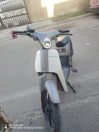 دراجه شحن ليثيوم سعر ٣٥٠ الف  اي ستفسار متواجد واتساب ٠٧٧٠٣٥٨١٥٥٥  نص ...