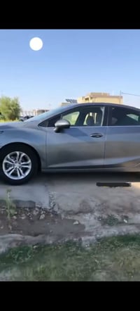 سيارتي كروز أمريكي موديل 19جديده اريد اراوس سياره مال مزاد سني نضيفه07...