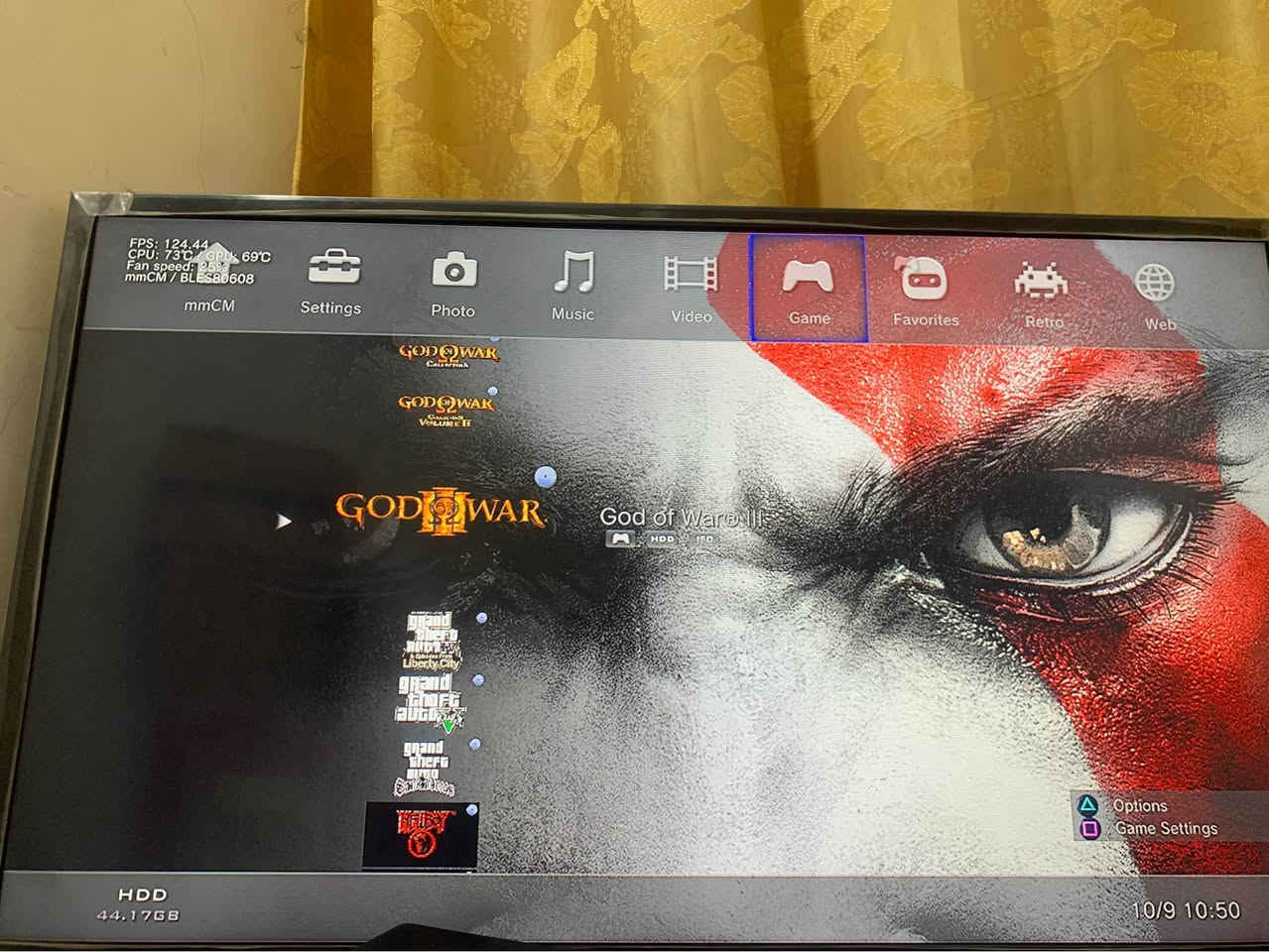 ***********

بلي ٣ سوبر سلم مهكر نضام مكاتب
هارد حجم 500 كيكه
بي 60 لعبة قوية
بي نضام مكاتب تكدر تنزل العاب بلي ون و تو و ثري
ويا جوستك وحده احرافيه
جهاز شغال و نضيف و بدون اي مشاكل

السعر 120 الف قفل 
مكاني بغداد اليرموك
تواصل *********** بغداد, العراق
