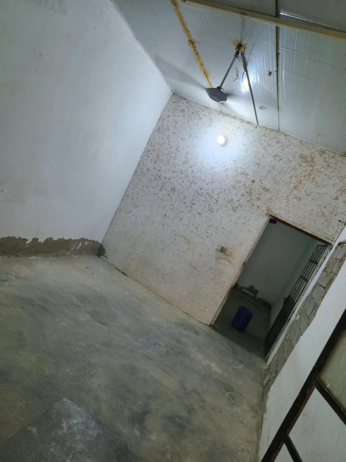 امين ثانيه • ٨٠م • واجهة ٥م
