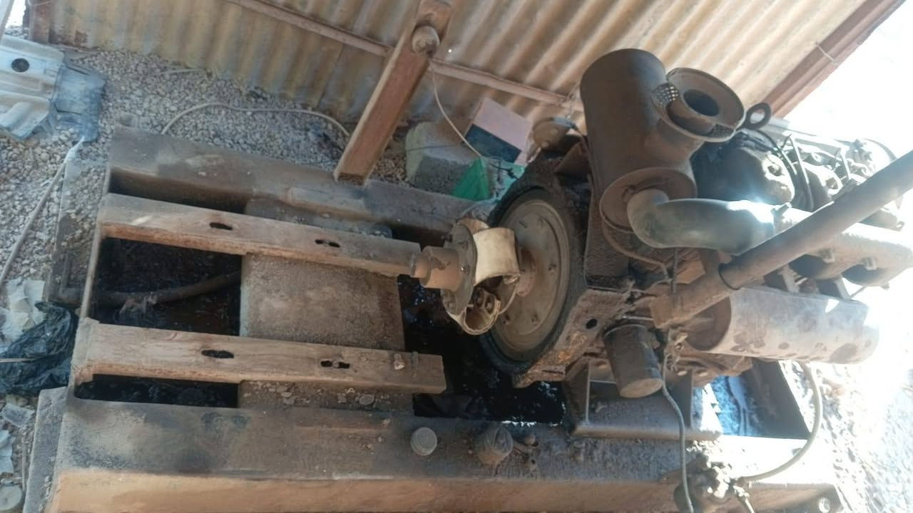 السلام عليكم محرك دويز للبيع 3بساتم شغال نكرة سلف  5 ورقات رقمي ***********
