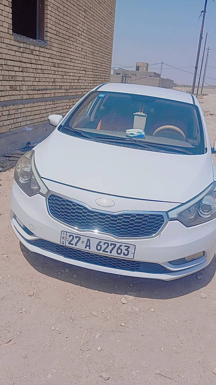 السلام عليكم سياره سيراتو البيع موديل 15 خليجي مكينه 1600 رقم ذي قار سياره بسمي حادثهء بس بل جاملغ الخلفي مرجعينه عل بارد مكان السياره ناصريه مركز الاستفسار *********** السعر 117 وبيهء مجال الشراي
