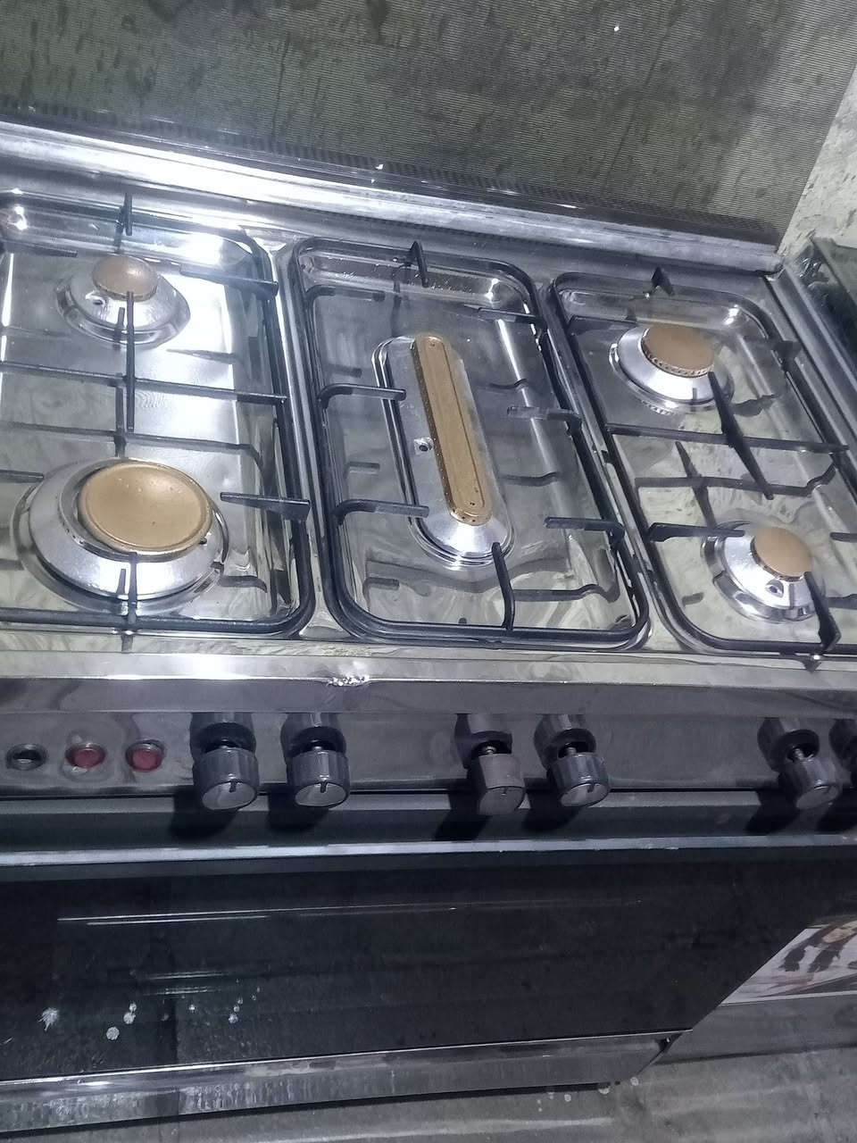 طباخ عشتار • شرط الفحص • شهداء العبيدي