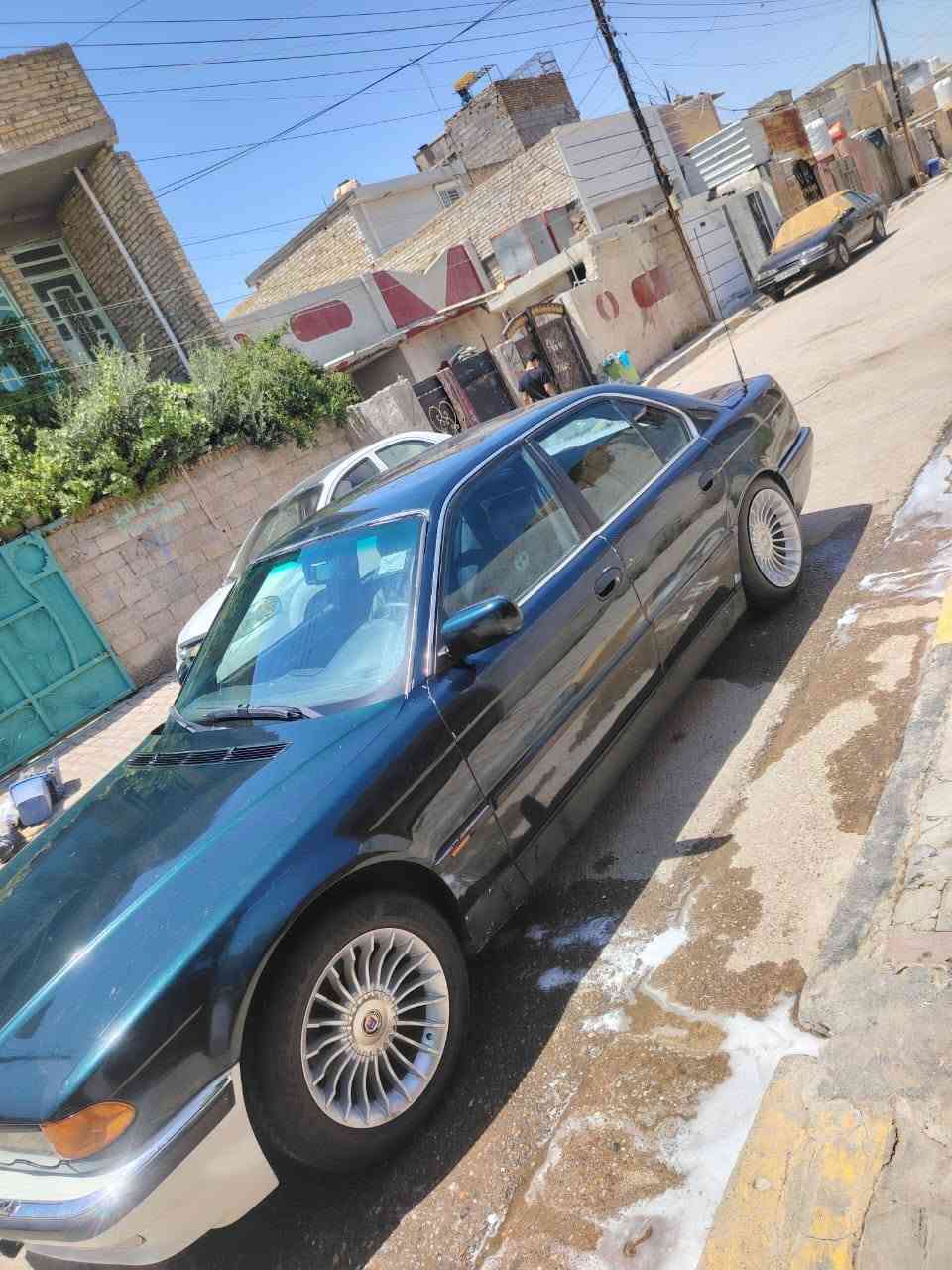 سلام عليكم بيم خفاش البيع   او مراوس  حسب الرغبه 1996 محدثه 2000 سياره جاهزه عنوان بغداد سيديه *********** واتساب
