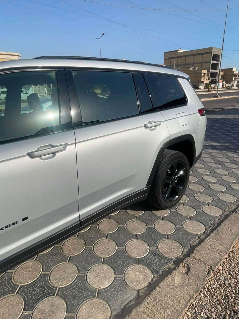 السلام عليكم
السعر 285 وبيها مجال قليل 

للبيع فقط للبيع فقط  

جيب كرانـد شيروكي  2023

حجم المكينة :  3600V

ماشية : 30 الف ميل   

اللون ( سلفر  )

الضرر:  تبديل جاملغ امامي نفس الون لايوجد صبغ في سياره 

#مواصفاتها
1. شاشه
2. بصمة
3. تشغيل عن بعد 
5. كشنات جلد
6. كشن السايق ميموري
8. صندوق كهرباء
9. حساسات خلفية
10. قطع تبريد
11.  اشاير بالمري
12. رادار أمامي
13. رادارات 360
14. ثلاث وضعيات قيادة
16. كير ماوس
17. نظام منحدرات
18. هيتـرات بالكشنات
20. لايتات لد 
23. بصمة أبواب 
جاهزه مرقم بغداد حره 

المكان :ميسان العماره 
للاستفسار والاتصال 

***********/ واتساب 

‭***********‬ / اتصال

