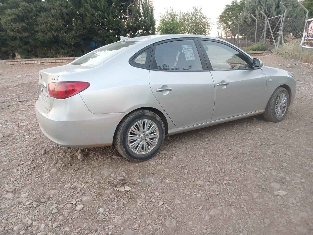 ئاڤانتی ۲۰۰۹ کۆد
سەقف و کەڤەر بەشەرت

کوشن جلد و هیتەر 

دەکشن بەرز مەکینە۱٦

گێرۆ مەکینەو تەبریدی بەشەرت

ڕزیوی نییە

کامل مەسرەف کراوە.
154هەزار ڕۆشتووە

گۆڕینەوە دەکەین

***********
