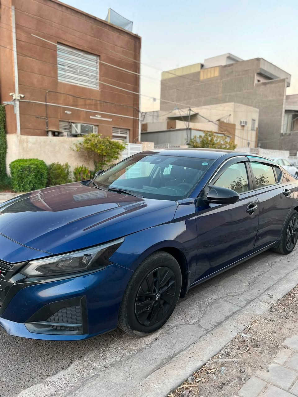 نيسان التيما موديل 2024 S
السيارة ماشية 21 الف
السيارة بدون قطرة صبغ صور الحادث بالمنشور
فقط تبديل باب خلف الساق بلادي وكالة بدون صبغ
وبارد باب السايق 
مثبت سرعة تحديد مسار انذار تحديد مسار رادارات امامي خلفي شاشة انارة داخلية متغيرة دعامية SR الخ..
رقم جديد هزة جديدة سنوية جديدة تحويل ثاني يوم
مكان السيارة بغداد حي الجامعة
الرقم ***********
السعر 149$ وبيهة مجال للشراي
