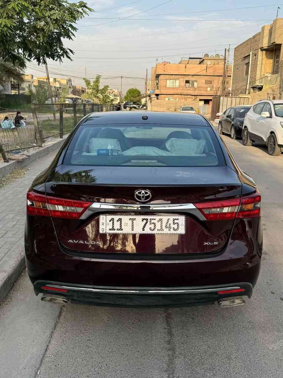 السلام عليكم
للبيع تويوتا افلون وارد امريكي 
موديل2018 فئهXLE
ماشيه 135
رقم بغداد سنويه ورقم جديد تحويل مباشر 
ضررها موضح بالصور بنيد وجاملغ بدون ايرباك 
مواصفاتها معروفه نص فول محرك 6 سلندر 
مكان السياره بغداد السعر 148
***********
