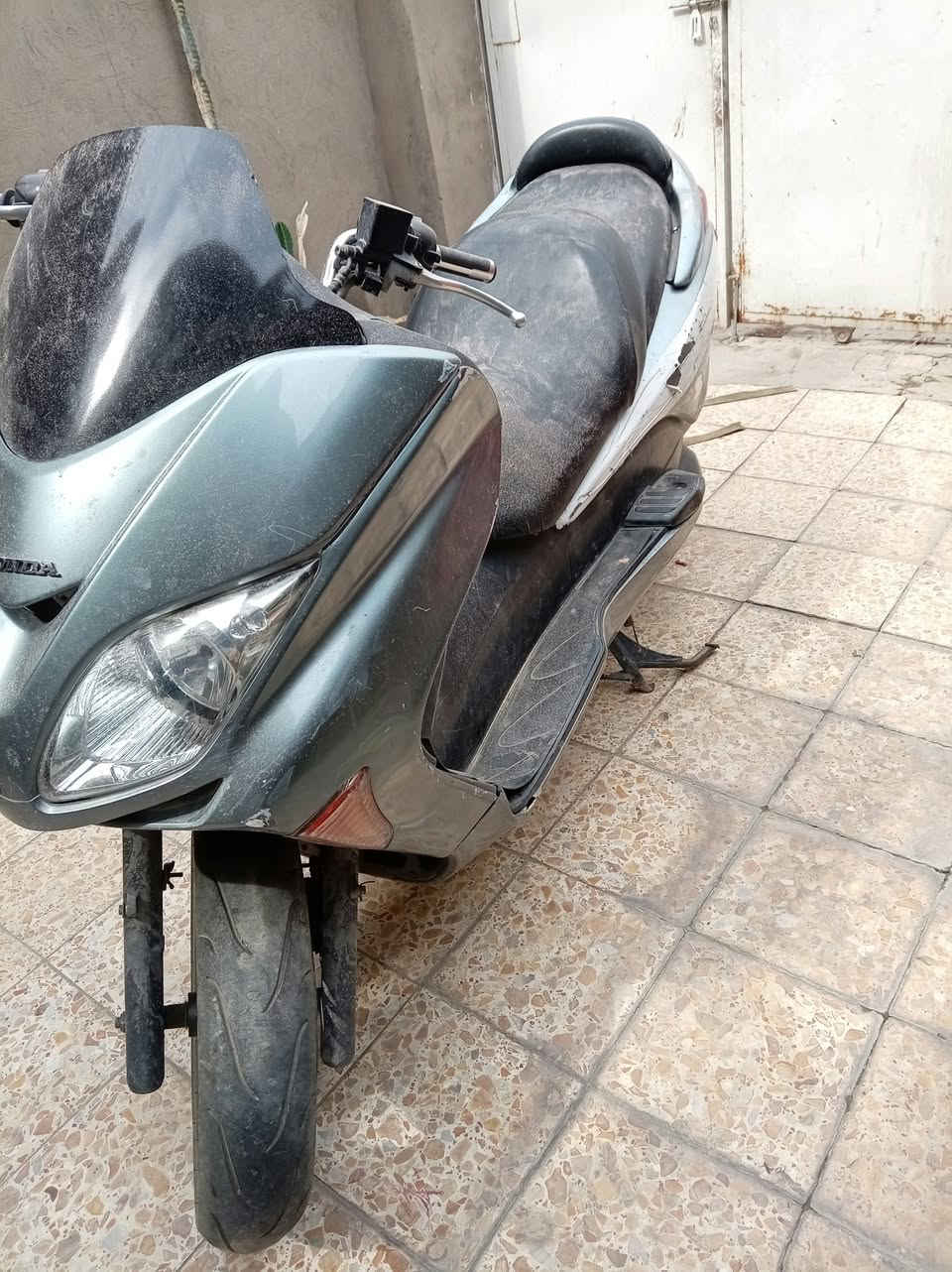 هوندا • ٢٠٠٨ • حلوة