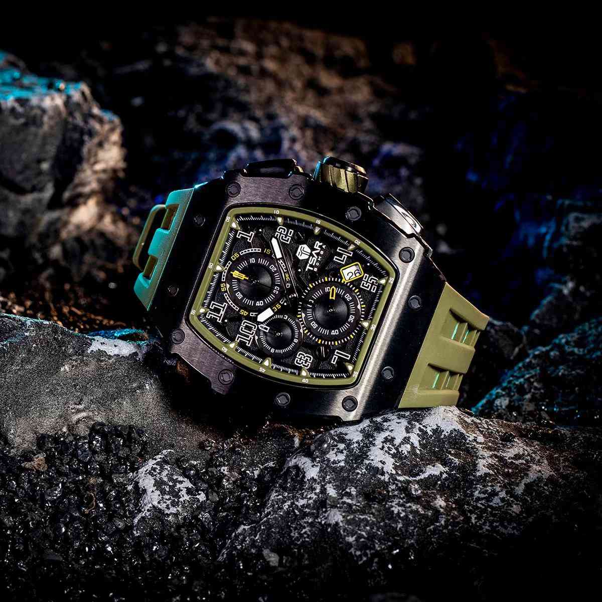 تسار بومبا • TB8204Q-38 • كرونوغراف