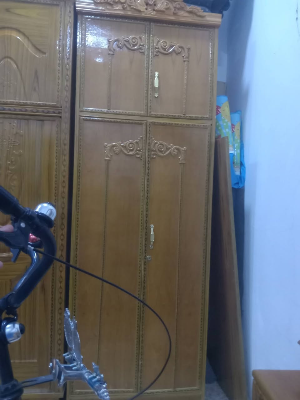 سلام عليكم  للبيع السعر 600 ***********
