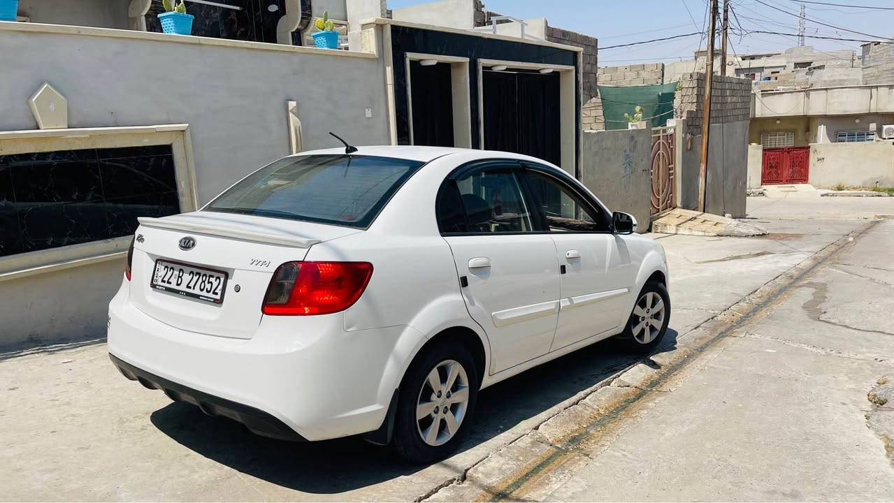 كيا ريو محرك 1600 كير وتوماتيك مرّي كهربائي جامات كهربائية ليتات زنون السياره فوال مال بيت لاستفسار *********** Singapore
