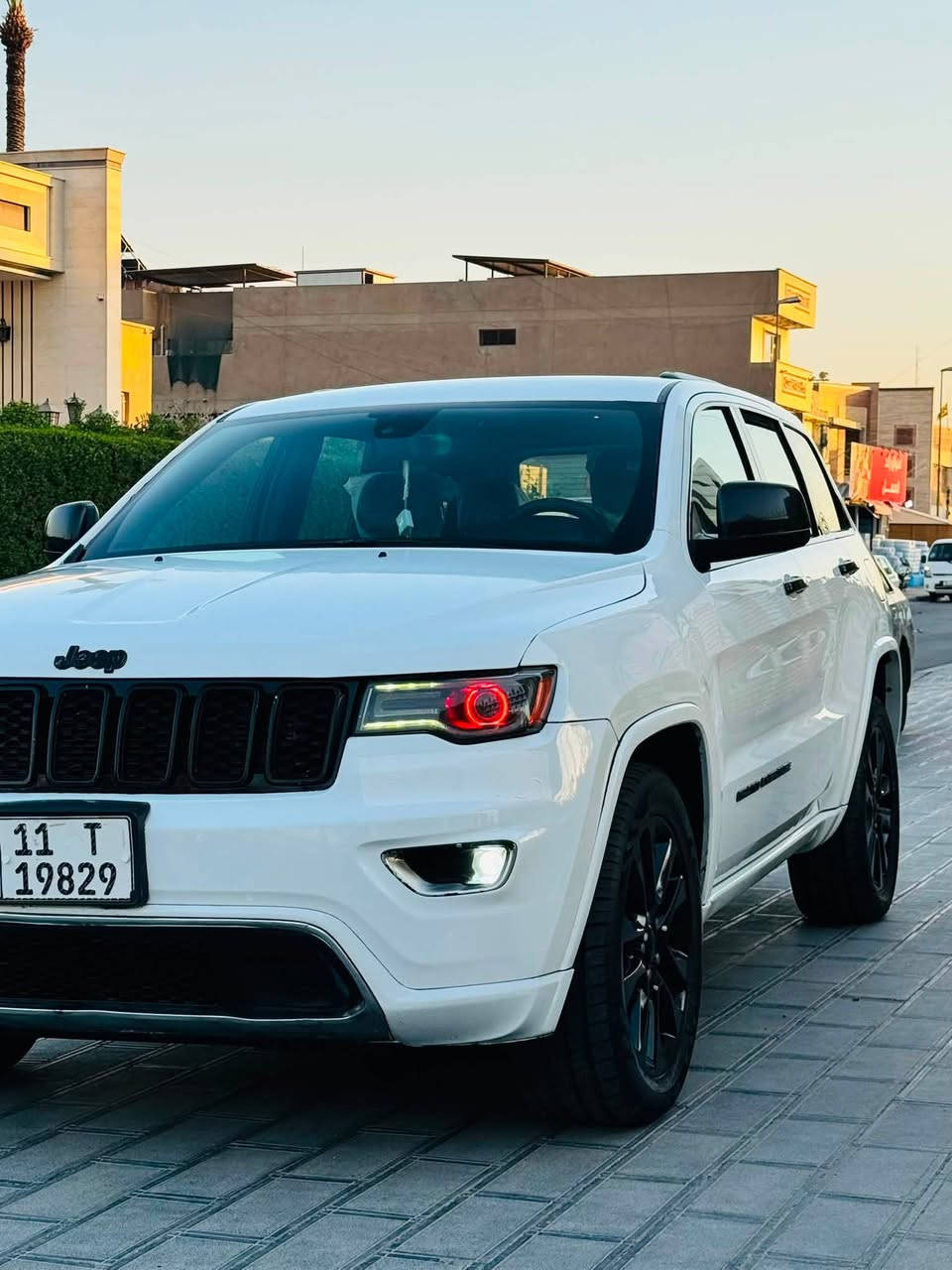 السلام عليكم
جيب 2017 امريكي
محرك v6 3600
سعر 163$$ بيه مجال
حادثه جاملغ بنيد بدون دواخل
صور حادث منشور سونار موجود

***********

المواصفات 

تشغيل عن بعد

كشنات تدفئه 

داخل جلد احمر

اشاير مري 

ستيرن كهرباء 

شفتات ستيرن

شاشه كبيره

اوتو ستوب

رادار خلفي مع كامره خلفيه

جنطه كهرباء

دمام خلفي 

ويل كب
سعر 163$$ بيه مجال 

***********
بغداد
