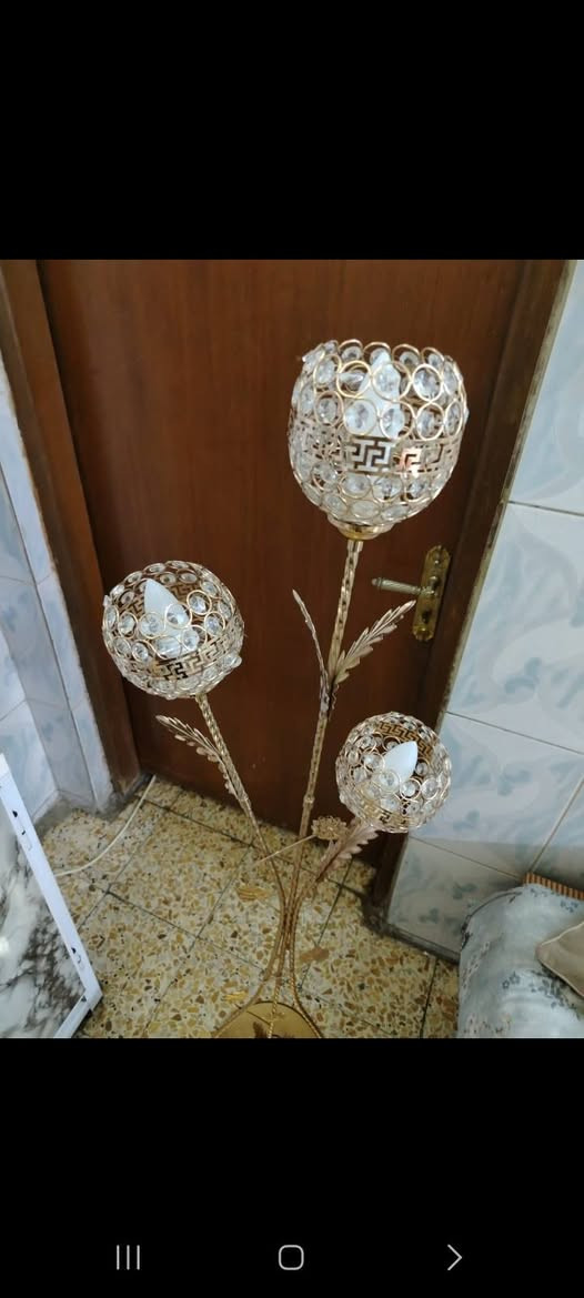 تيبلام عدد ٢ كلش نضيفات والاصفر مصار شهرين من اخذتة واريدة ب٣٠ والاسود ٢٠ وشغالات ومكاني شارع فلسطين وللستفسار هذا رقمي وتساب ***********
