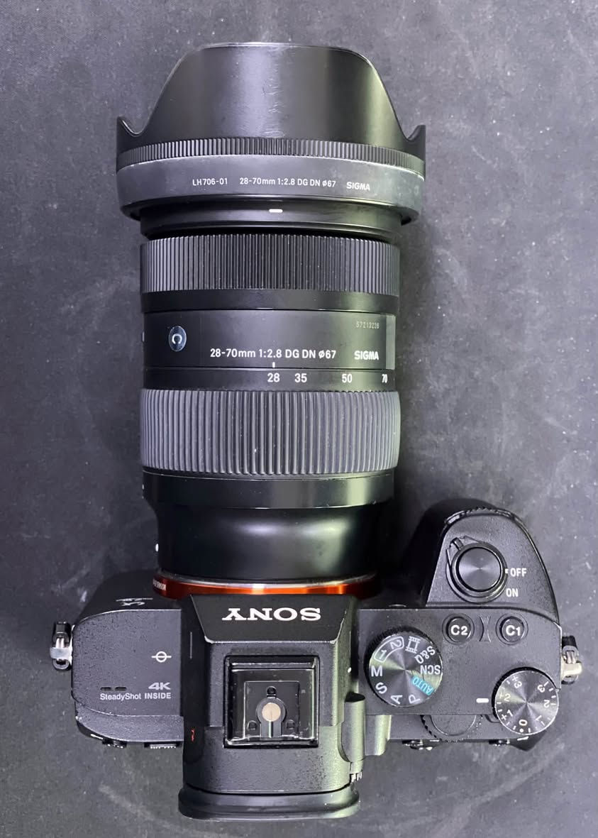 مليون و 600 قفل
ما مفتوحات نظيفات
عدسه 28-70 سكما
بغداد اعظمية
***********

نص مكتوب في الصور:
- CAMERA SHUTTER COUNT Find out how many shots your Digital SLR has taken RESULTS Shutter count 58976 SONY ILCE-7M3 Current value on eBay As an eBay Partner, this site may be compensated if you make a purchase using the above link X Post If you found this useful and love cameras, check out our new desktop app! CHECK ANOTHER CAMERA Digital Photo Gallery