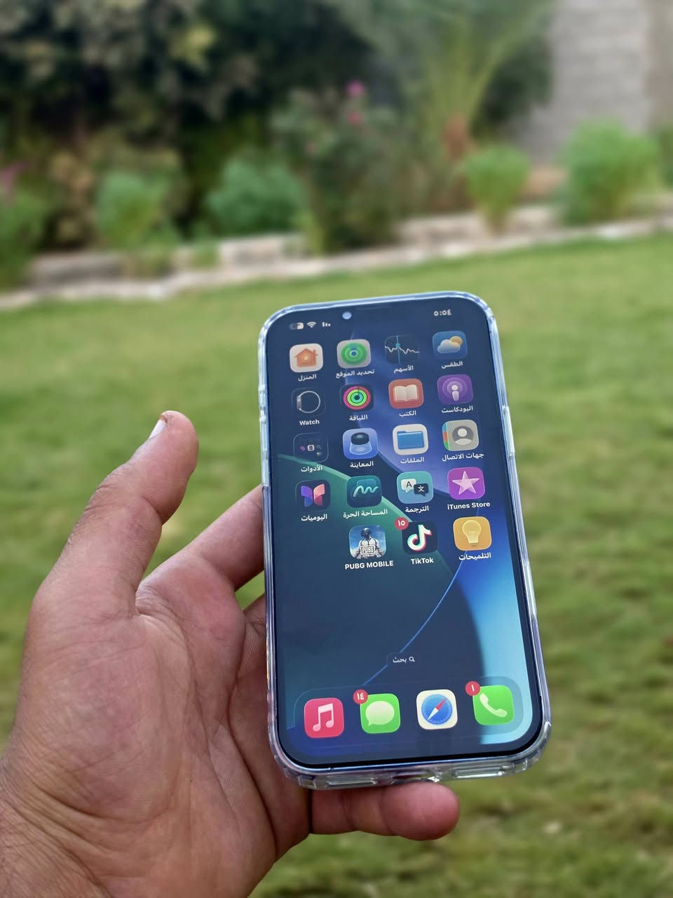 السلام عليكم
١٣ برو ماكس مغلف تغليف ١٧ برو ماكس ذاكره ١٢٨ مبدل شاشه نوعيه كلش زينه ٣ خيارات والعب عليها ببجي كلش حلوه وسلسله وبطاريه  ١٠٠ والكامره طلع بيها اشعار تصليح بس هي ممصلحه  فيس ايدي شغال وكلشي مكاني انبار  شغال سعر ٤٥٠
