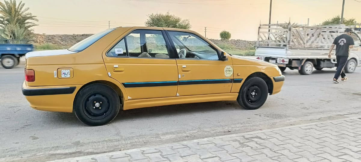 السلام عليكم 
بيجو بارص موديل 15 
سياره جاهزه 
مكينه جديد تخبل 
تبريد شغال 
تخم تاير جديد 
صدرهه جديد بس درايم بي طكطه 
رقم واسط 
سعرهه 37 وبيهه مجال 
للاستفسار اكثر تتصل على رقم
***********
