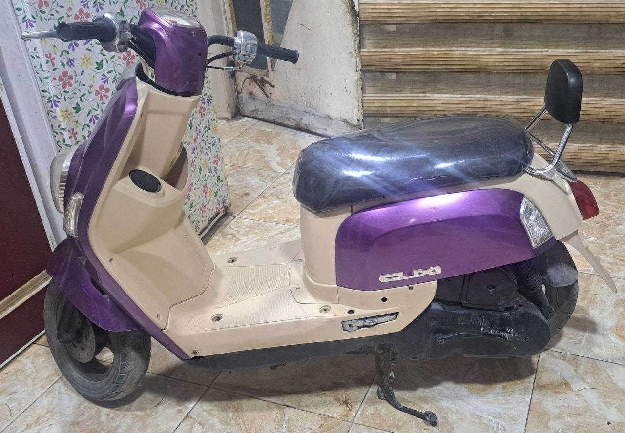 بوليس • مكينة تخبل • سلف هندر