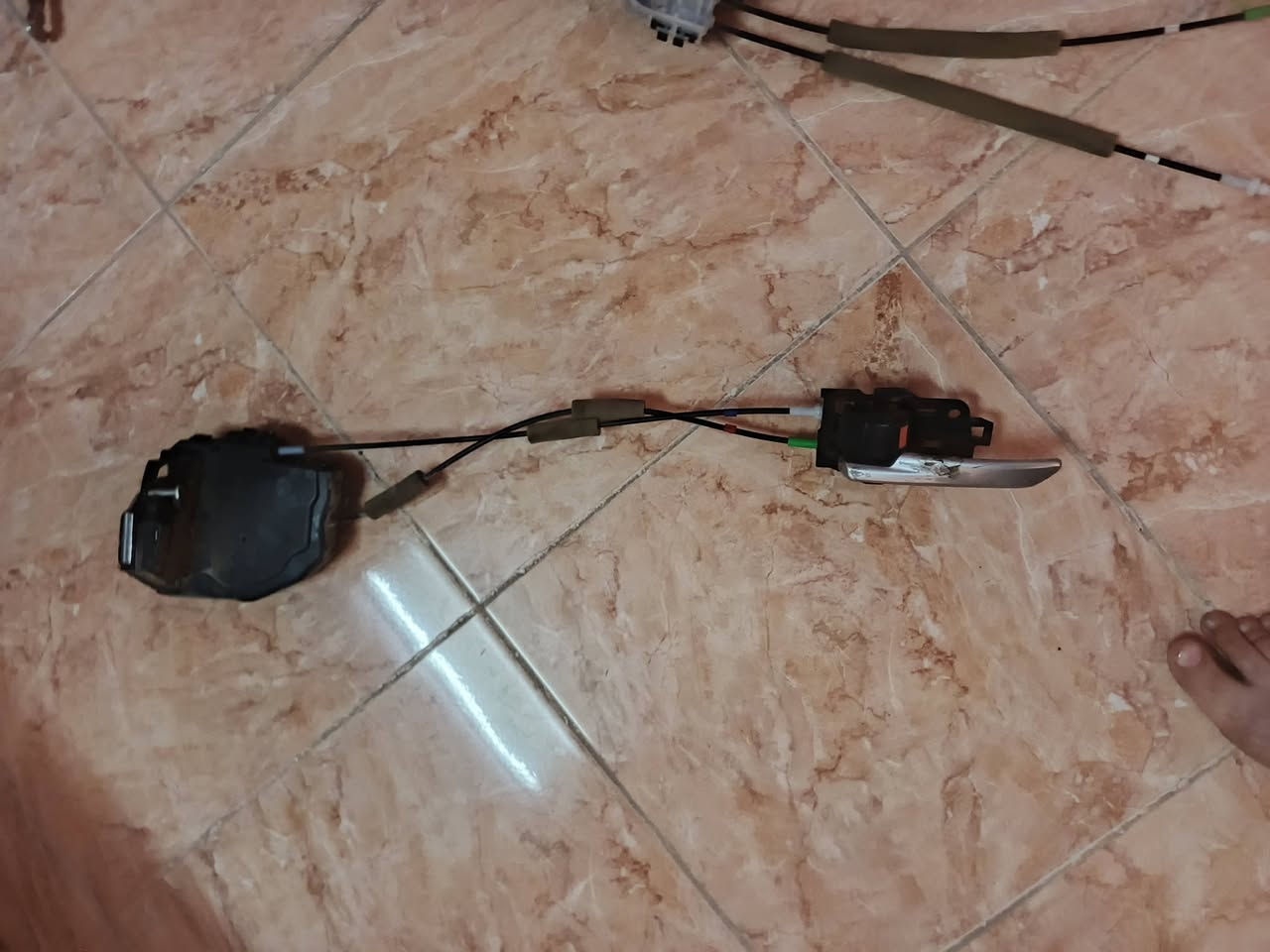 غراض كورلا للبيع بابل ***********
