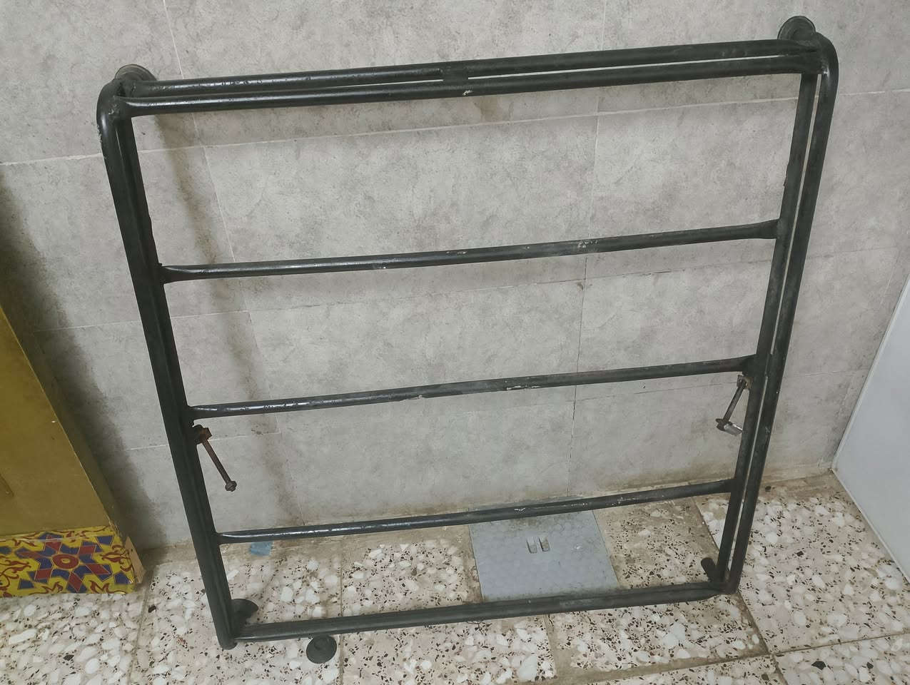 السلام عليكم سيبايه للبيع مال سايبا السعر 25 للاتصال بلرقم ***********
