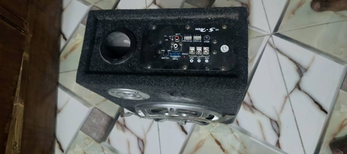 للبيع شاشة ودمام مال سيارة نضيفات أني جنت شادهن بالتك توك إلي يفيدنه ينتصل على الرقم
 ‏‪***********‬‏
مكاني بغداد الطوبجي

