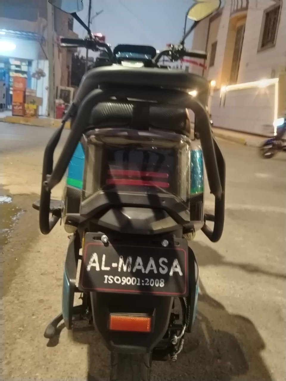 السلام عليكم عندي موطور شحن للبيع شركة الماسة دبدوب موديل 2026
الموطور بعدة جديد اخو الزيرو مستخدم شي قليل حيل تجي وتشوف بيعينك 6بطاريات علة الفحص وتفحص وين متريد بطارياتة سيت واحد لون واحد الموطور فول مواصفات لايت زنون عالي وناصي واربع سرع سرعتة 99مثبت سرعة نظام البك رجوع الى الخلف اشاير يمنة ويسرة ودبل اشاير

 الموطور كلة علة الفحص وعلة الضمان 
  

استلام جمعية كامل اسويجات (2)بصمات (2)كرتات (2) 

مكاني داخل الرمادي 
السعر 600وبي مجال للشراي 
 للستفسار ***********
