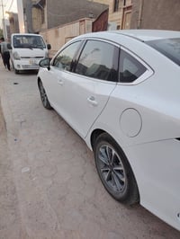 بي واي دي ديسترويل موديل ٢٠٢٥ للبيع مكفوله ع وضع الشركه ماشيه ١٢ الف ب...