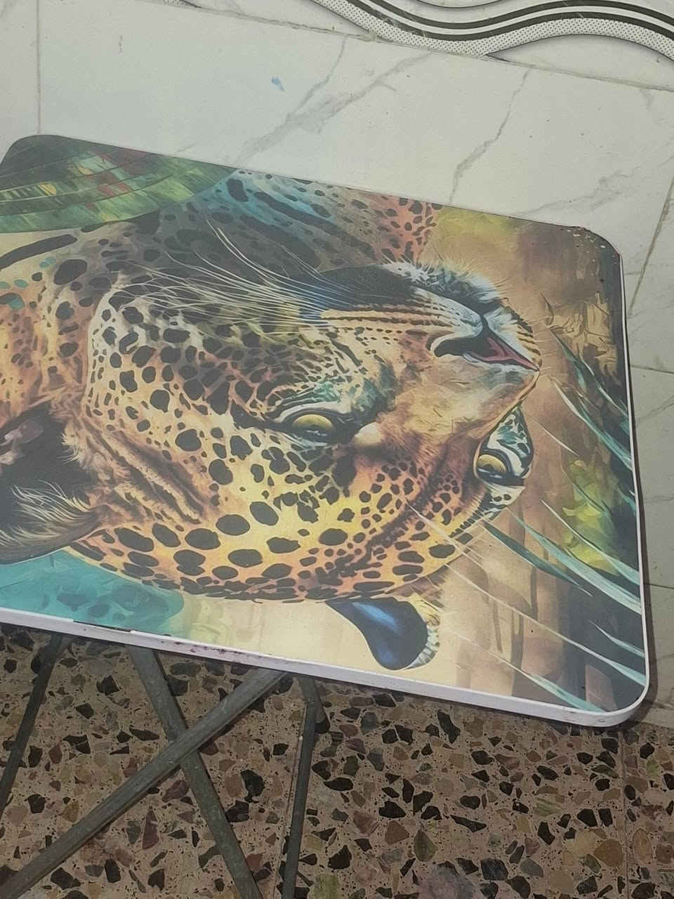 ميز • للطعام • للأطفال
