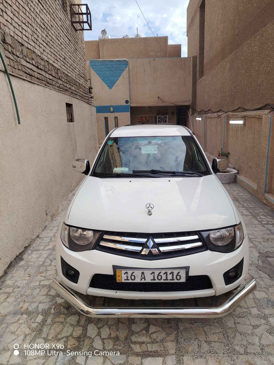 مسيوبوشي بيكب دبل قمارة ٢٠١٠ مستلمها من الشركه علئ أيدي بسمي رقم قادسيه دولي مكفوله كفاله عامه ترايها ٢٠٢٠ محرك كير صدر تدفئه تبريد كله شركه ماشيه ١٥٠ فقط السياره متصرف عليها دينار درع امامي هوك خلفي دوسات كله ستيل لايت زنون جدا قوي السياره بيها تراي للعمره تطلع بيها مباشر ماعوزها برغي كلها بشرط سعرها ١١٨  قفلها بيع او مراوس بسياره أحدث ونتفق علئ الفرق مع التقدير والاحترام رقمي *********** مكانها السياره بغداد وتحويلها بغداد اي موقع مراوس وانطي فرق كتلوكات الشركه وياها السبير منازل واذا مراوس أفضل

نص مكتوب في الصور:
- HONOR X9b 108MP Ultra-Sensing Camera
- HONOR X9b
- 108MP Ultra-Sensing Camera