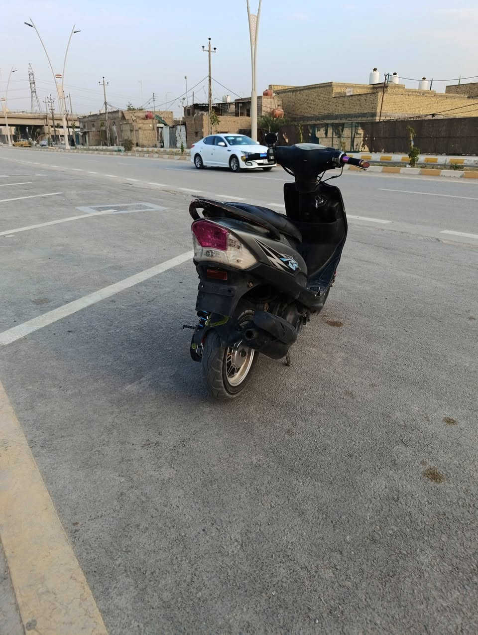 السلام عليكم
ماكس عدله للبيع 

مكينه بلادي ما مفتوحه شرط الفحص

مكينه ما بيها صوت خرسه  

كفرات بلادي ختم واحد الوجه موجود شغاله سلف هندر كهربائيات اشاير لايت بك لايت 

بيها تزويد صالنصه رياضي 

دبل امامي كرزي 

دبل خلفي سبع الوان 

يدات سبع الوان 

مكاني ناصرية مركز قرب مستشفى التركي 

الرقم ***********

السعر 700 أو بيها مجال قليل
