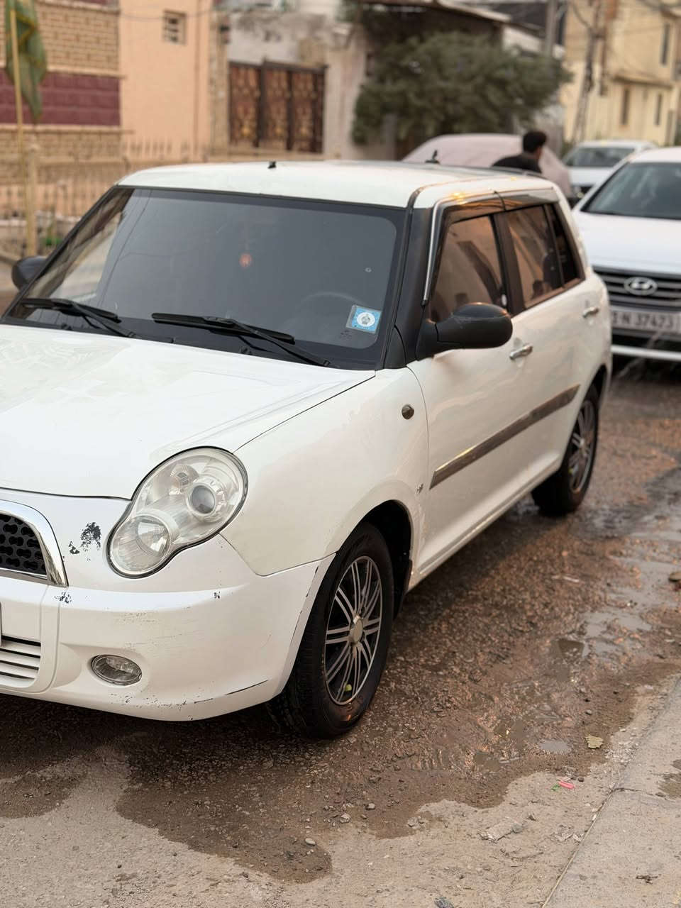 ٢٠١٣ • حادثه • بدون صبغ