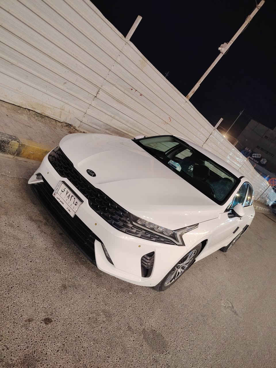 سلام عليكم كي فايف البيع موديل 21 خليجي دوش كفاله عامه  السعر 17$    وبيها مجال العنوان رمادي رقم الهاتف *********** سياره جديده بعنه كلمه
